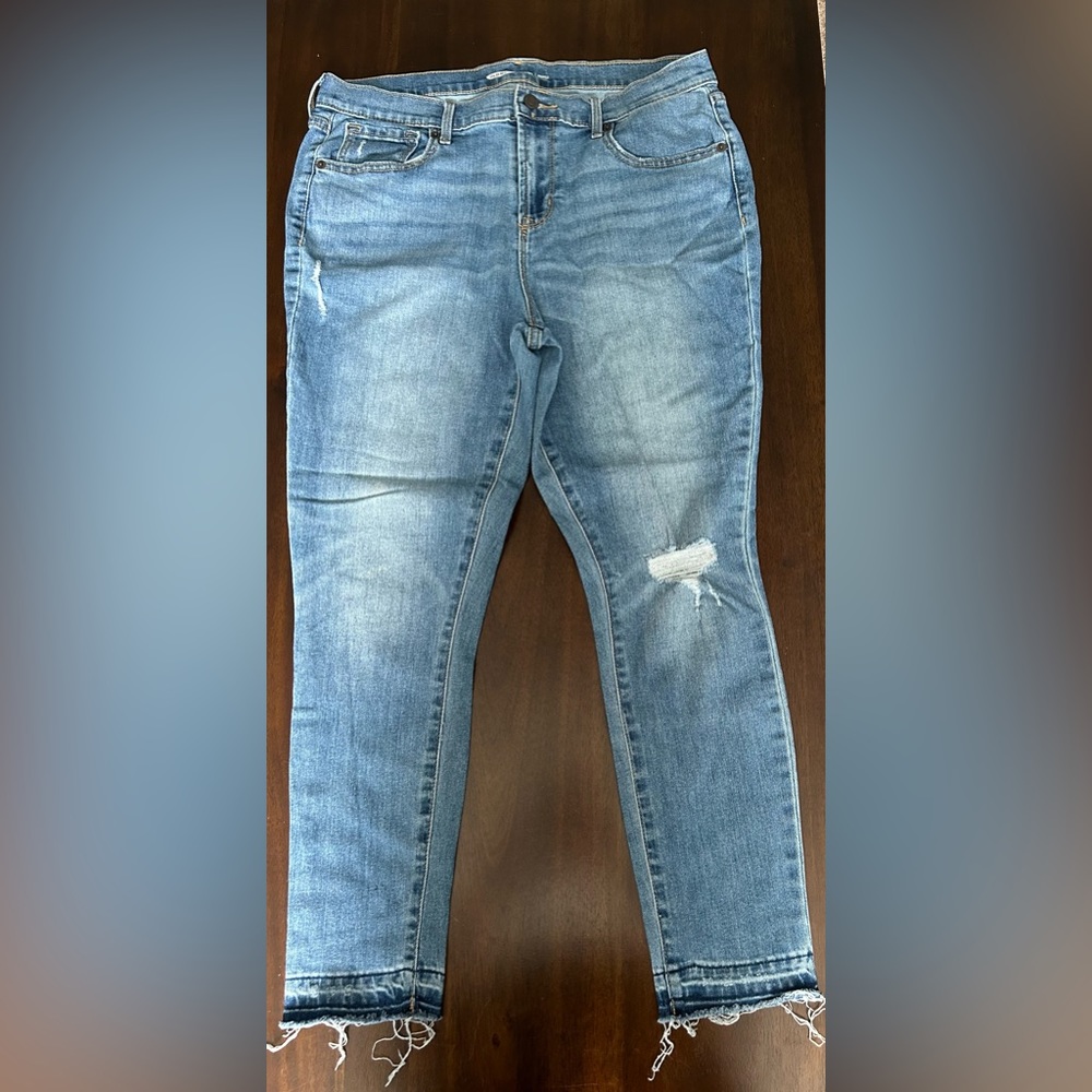 Old Navy Curvy Skinny Jean